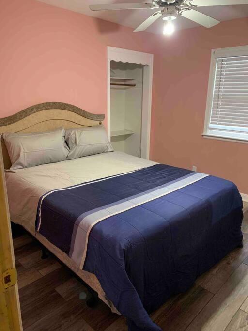 Villa Remodeled House Minutes To Falls Attractions à Niagara Falls Extérieur photo