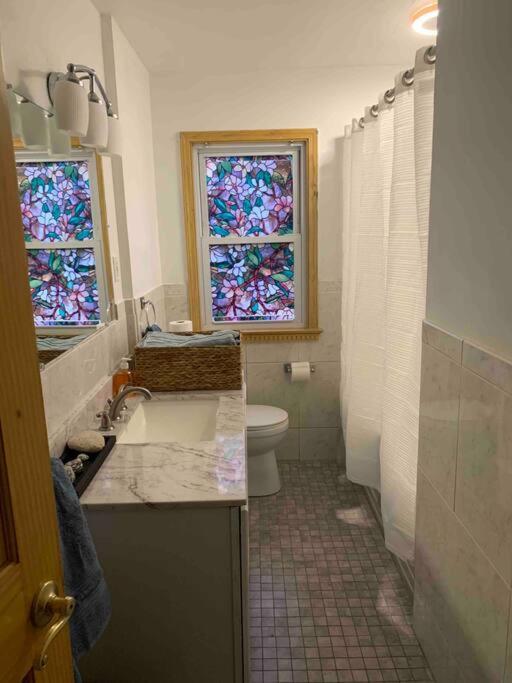 Villa Remodeled House Minutes To Falls Attractions à Niagara Falls Extérieur photo